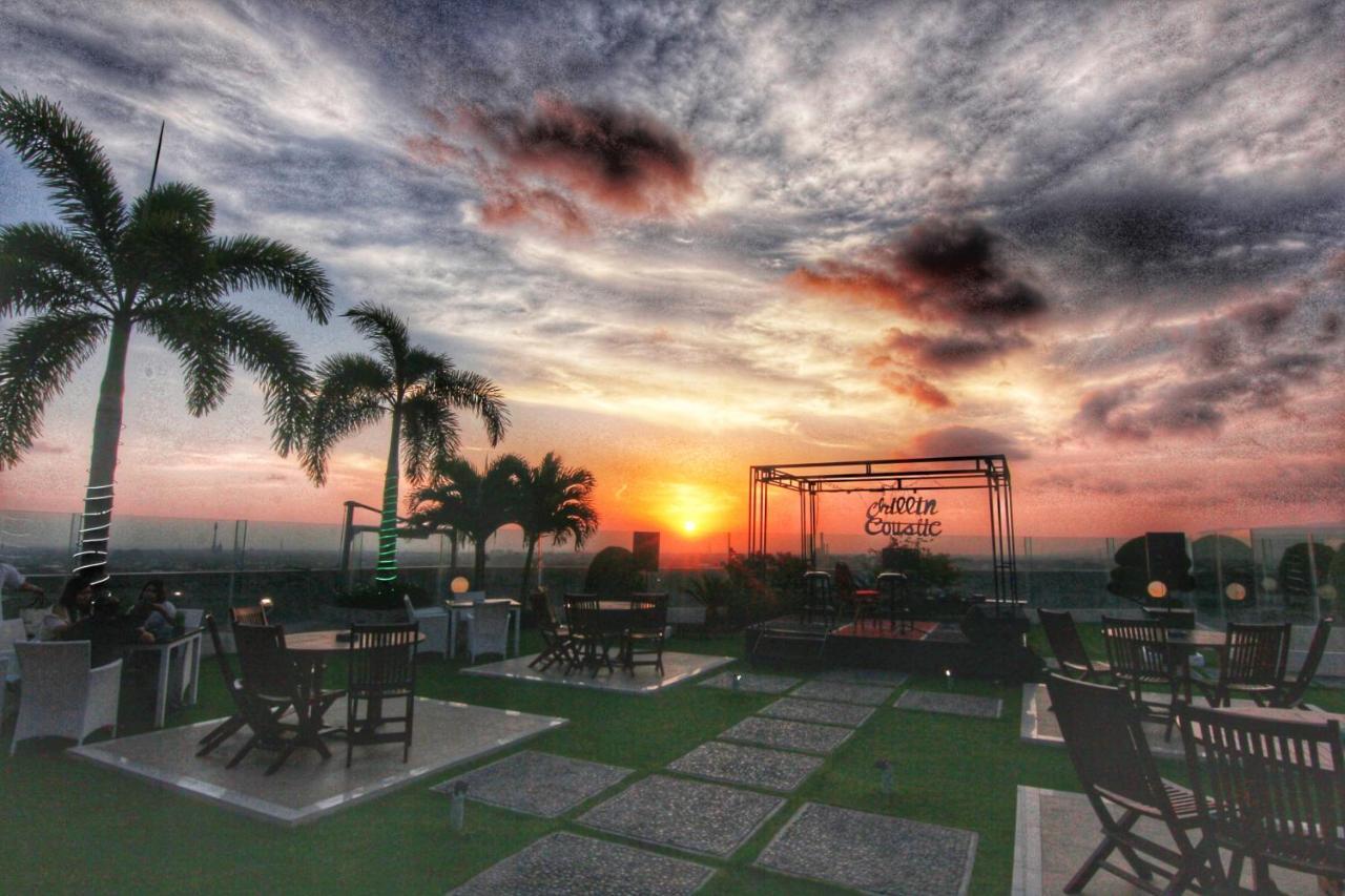 Golden Palace Hotel Lombok Mataram Ngoại thất bức ảnh